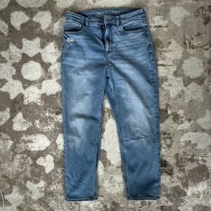 American Eagle Outfitters AE Stretch Mom Jean - 8 S